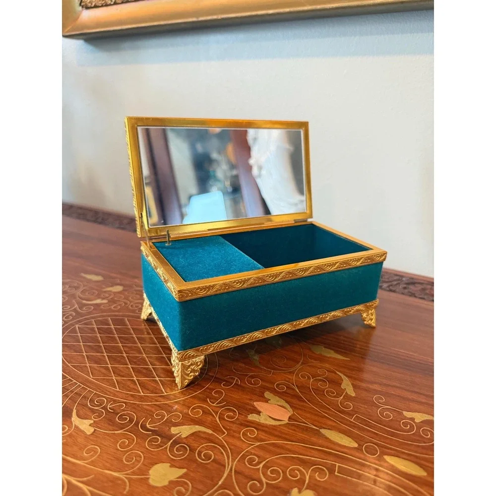 Vintage Japan Velvet Jewelry Box - Music Box with Gold‎ Ormolu & Rose Lid